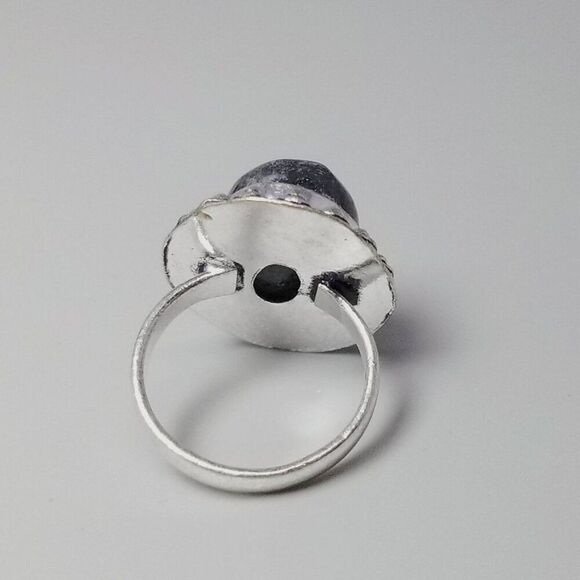 Vintage Gray Oval Cabochon Stone Ring, Bezel Set Silver Tone Size 6.5 Band - Picture 4 of 8